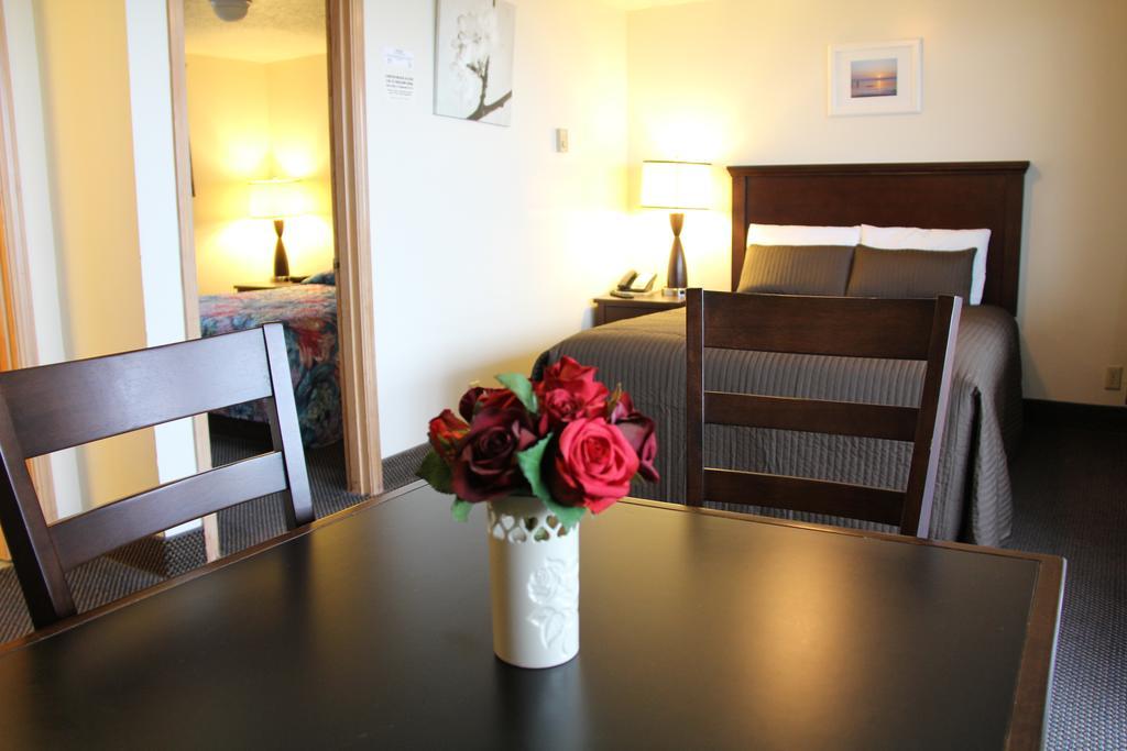 Sunset Surf Motel Мензанита Екстериор снимка