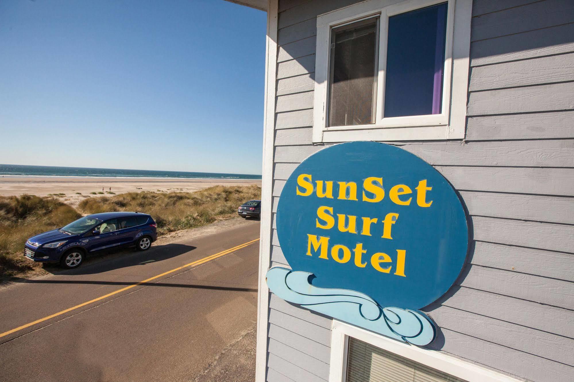 Sunset Surf Motel Мензанита Екстериор снимка